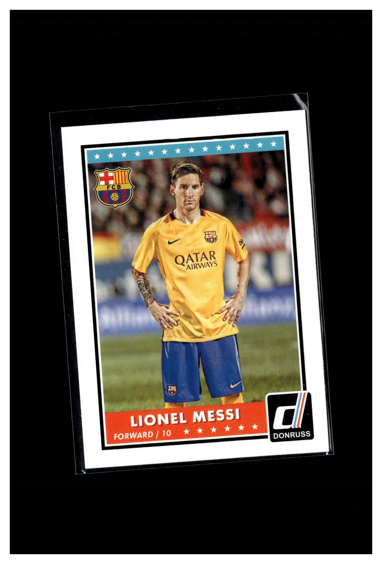 2015 Donruss #68 Lionel Messi 3