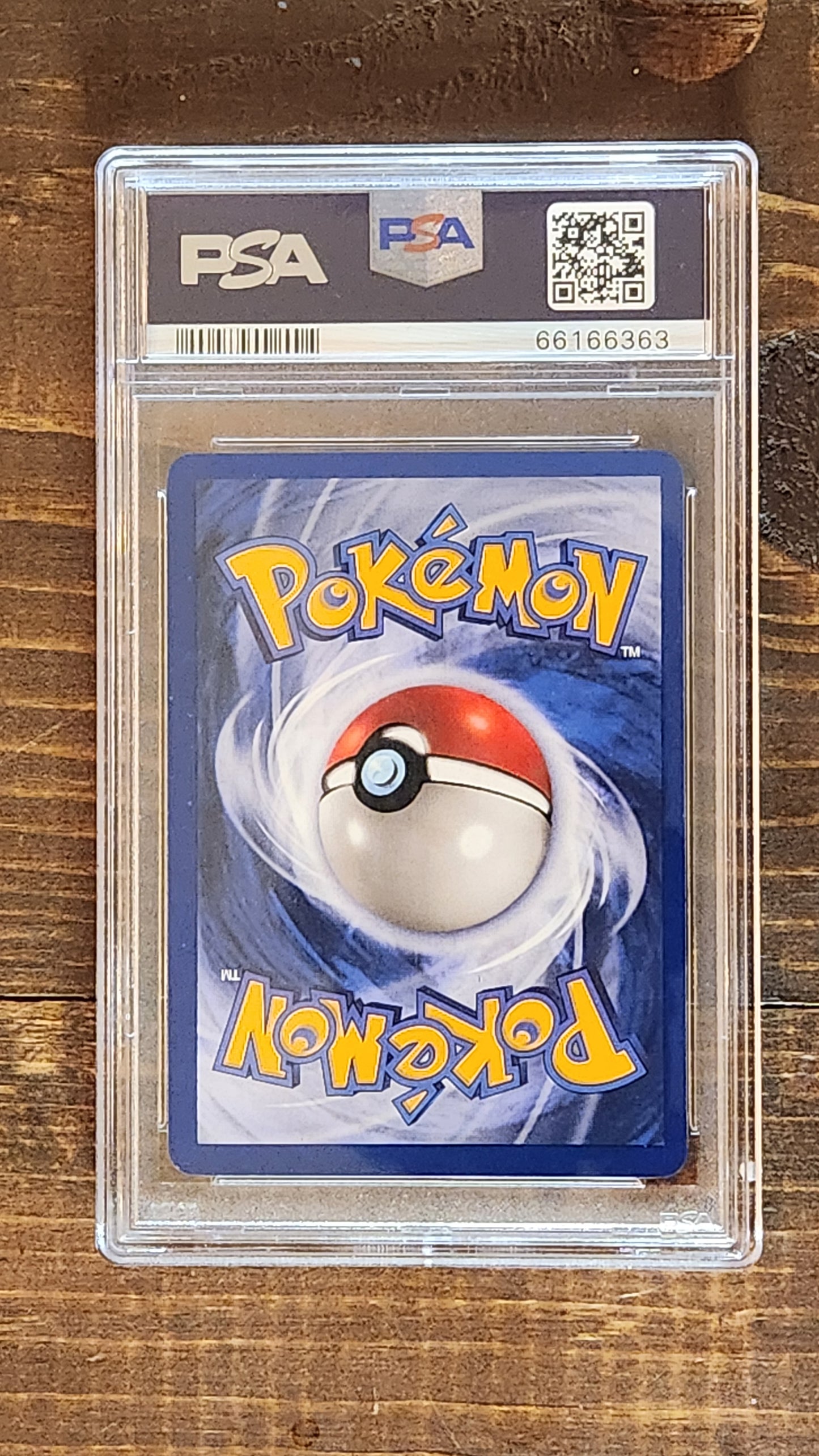 1999 Pokemon Fossil 1st Edition Articuno Holo 2/62 PSA 8