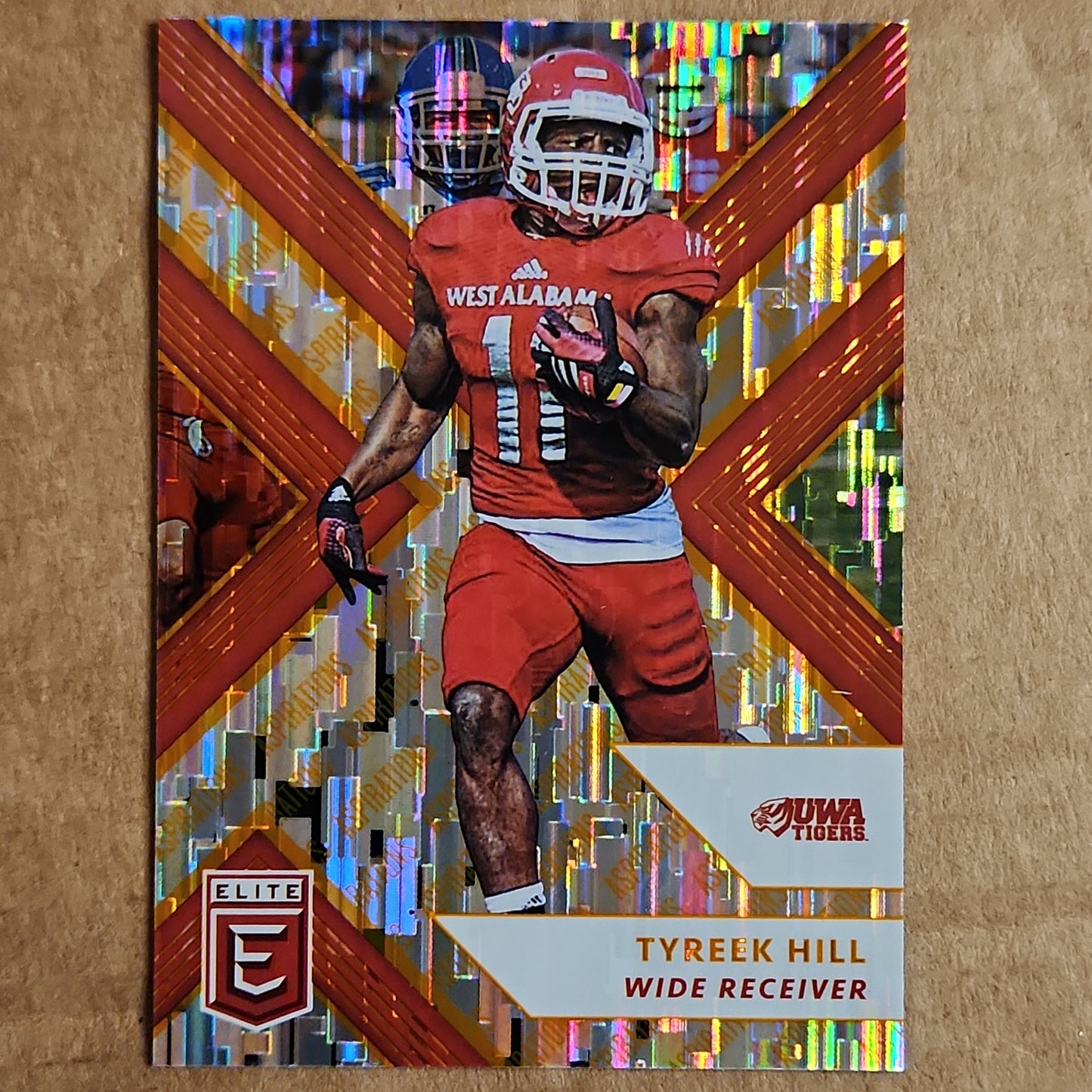 2018 Panini Elite Draft Picks Collegiate No. 98 Tyreek Hill