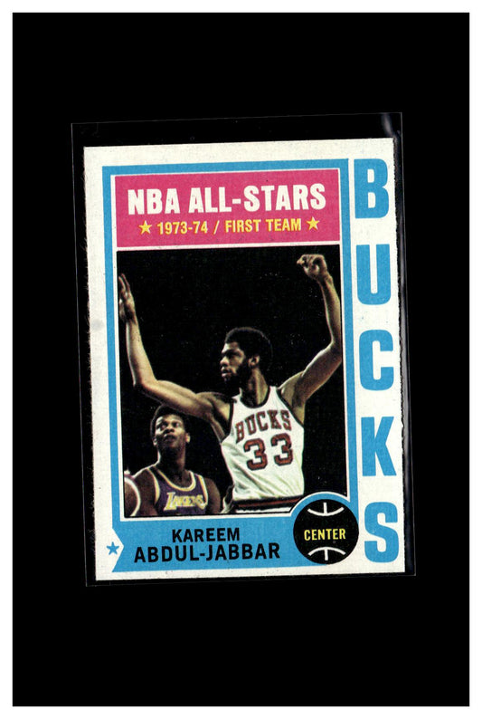 1974-75 Topps #1 Kareem Abdul-Jabbar