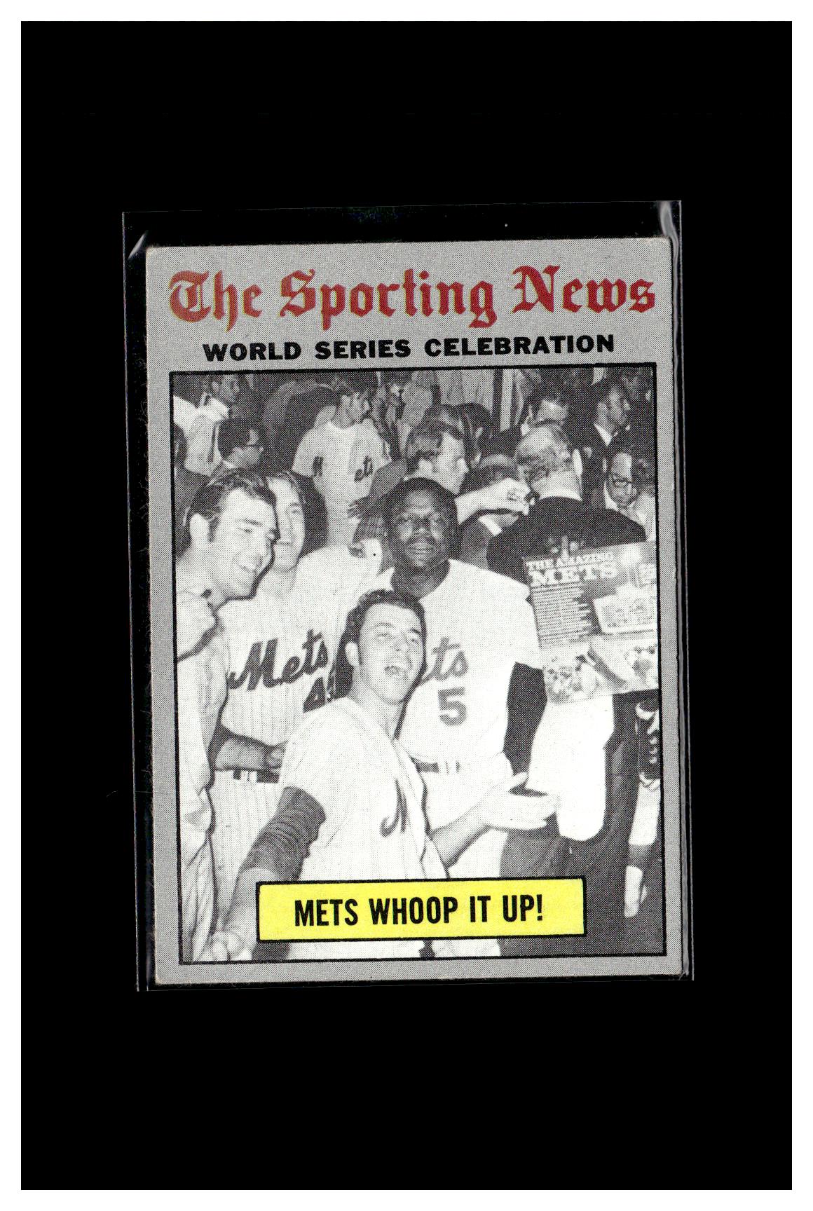 1970 Topps #310 World Series Celebration - Mets Whoop It Up! 1